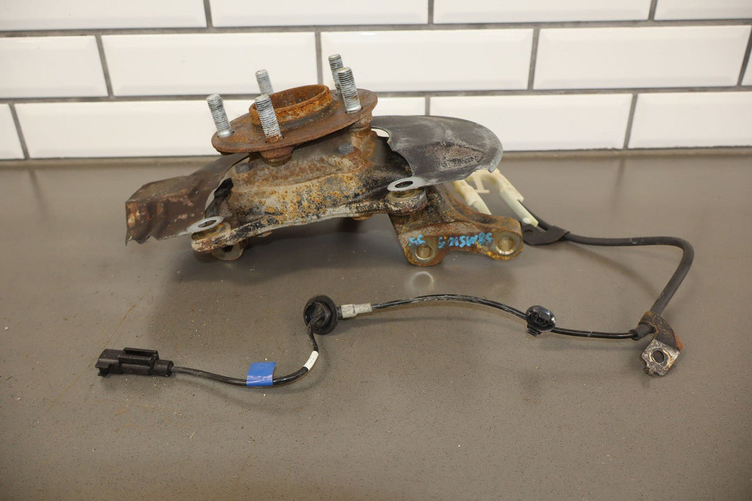 08 - 15 Mitsubishi Lancer Evolution Passenger Right Front Spindle / Knuckle OEM