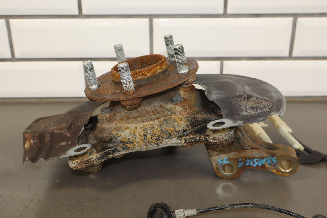 08 - 15 Mitsubishi Lancer Evolution Passenger Right Front Spindle / Knuckle OEM