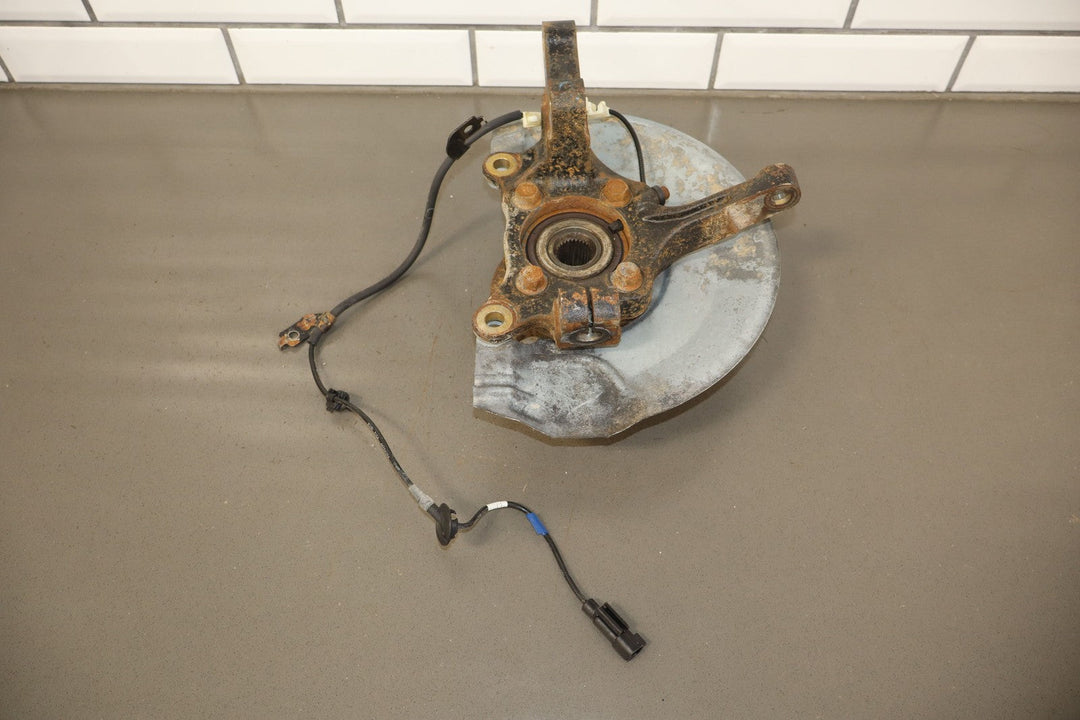 08 - 15 Mitsubishi Lancer Evolution Passenger Right Front Spindle / Knuckle OEM