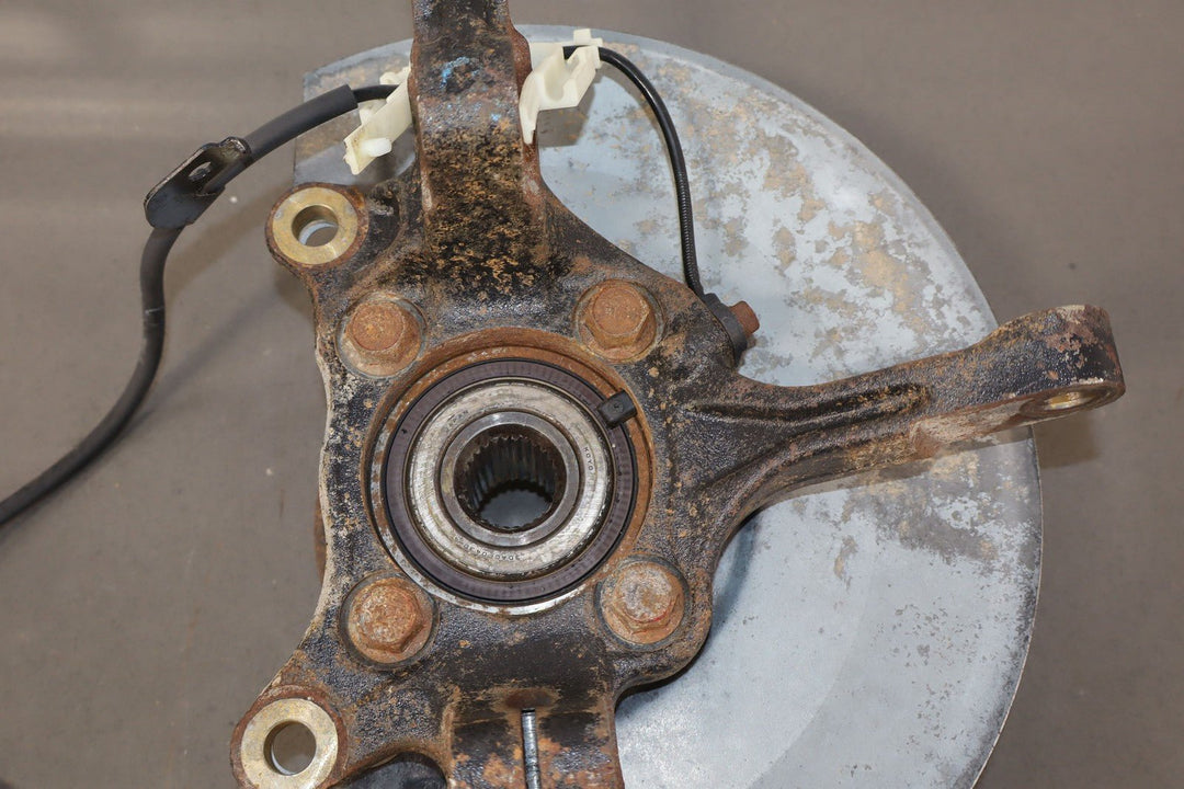 08 - 15 Mitsubishi Lancer Evolution Passenger Right Front Spindle / Knuckle OEM