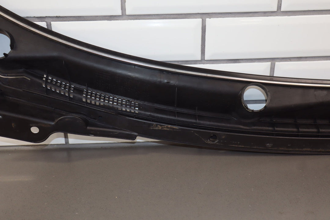 08 - 15 Mitsubishi Lancer Evolution X Cowl Vent Panel OEM 44k Sun Faded