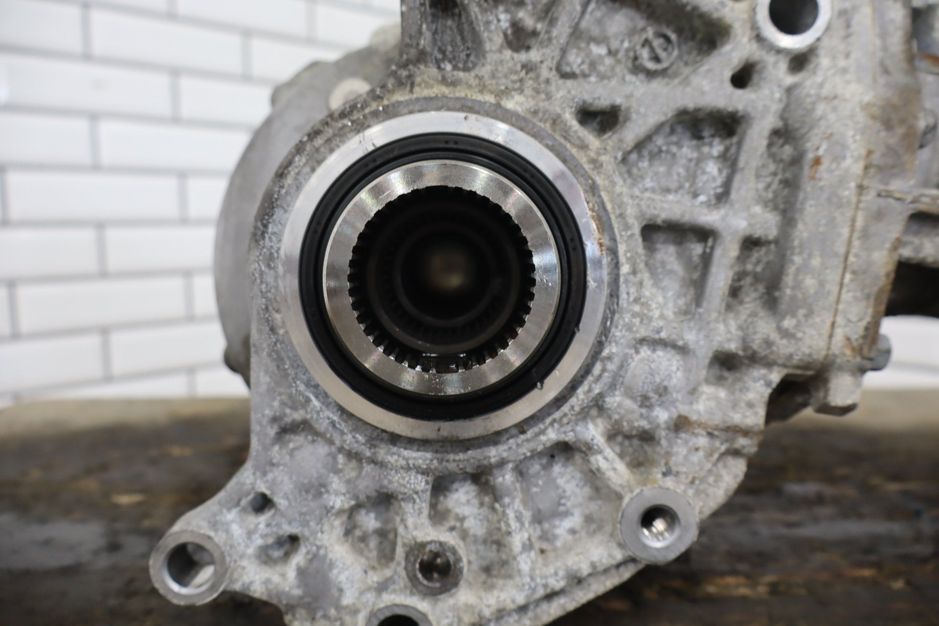 08-15 OEM Mitsubishi Evolution X AWD Transmission Transfer Case 83574 Miles