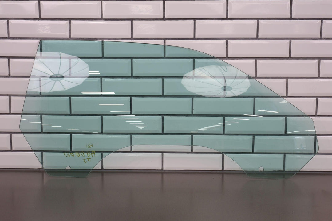 08 - 22 Dodge Challenger Front Right RH Door Window Glass (Glass Only) See Photos