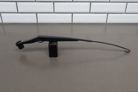 08-23 Dodge Challenger Windshield Wiper Arm Pair Black No Blades OEM