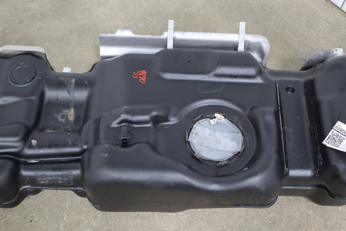 08 Chevy Tahoe Hybrid Fuel Tank No Pump
