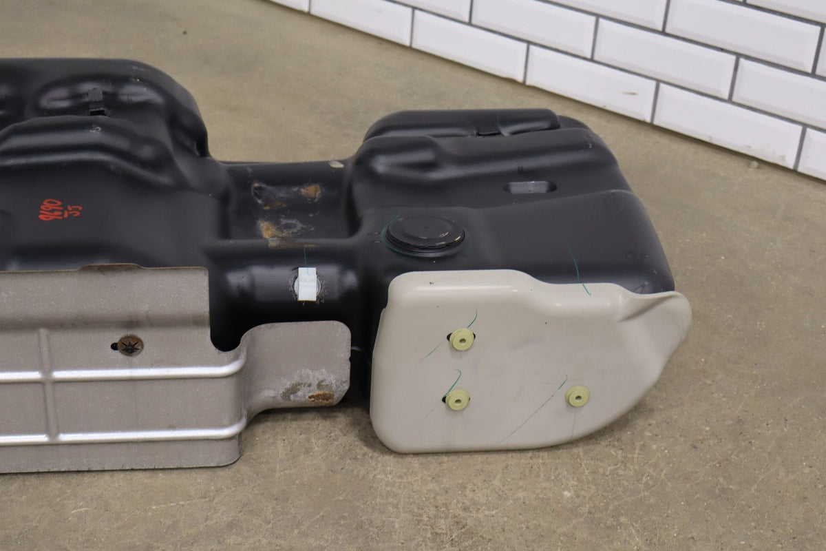 08 Chevy Tahoe Hybrid Fuel Tank No Pump