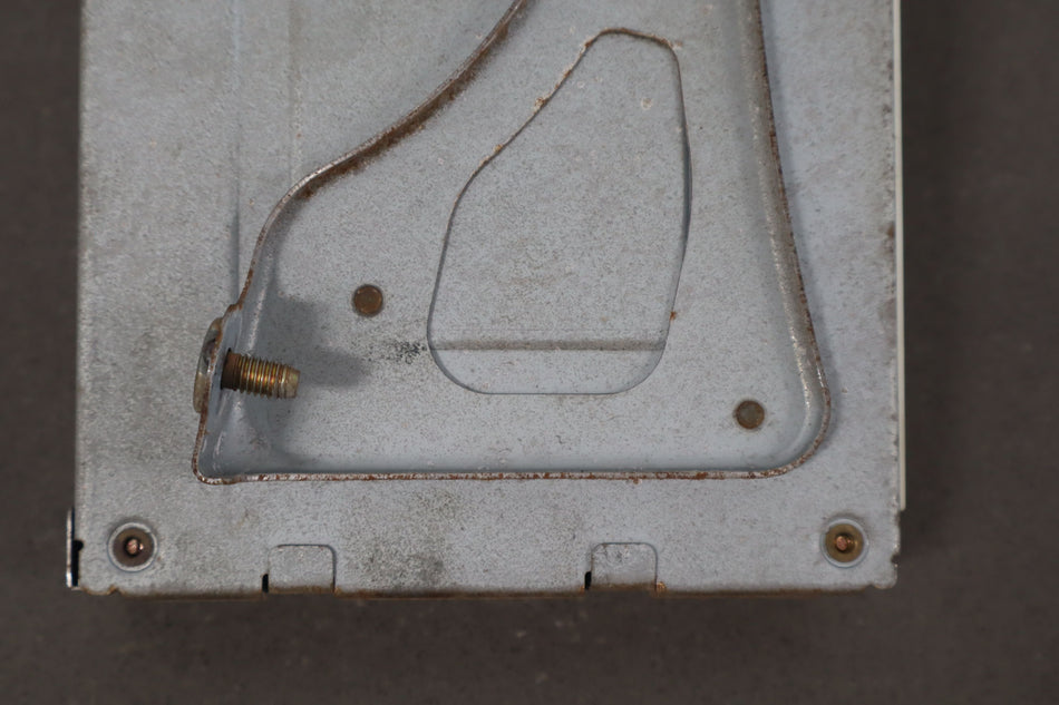 2001 Lexus LX470- Chassis Control Module