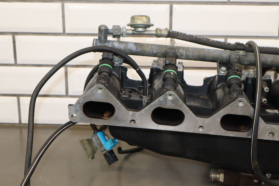 1993 Jaguar XJS- Intake Manifold