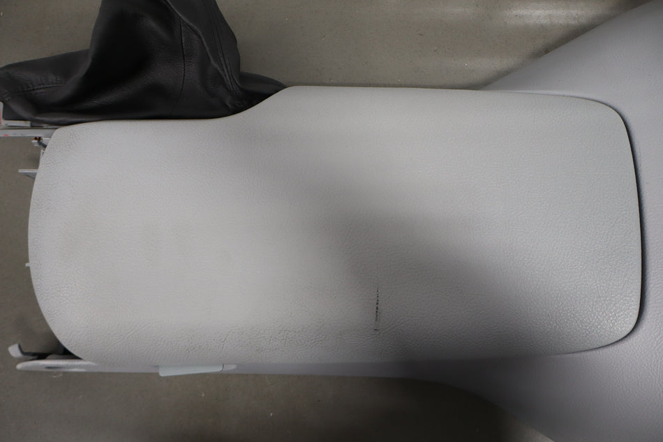 2005-2010 Chevrolet Corvette C6- Front Console