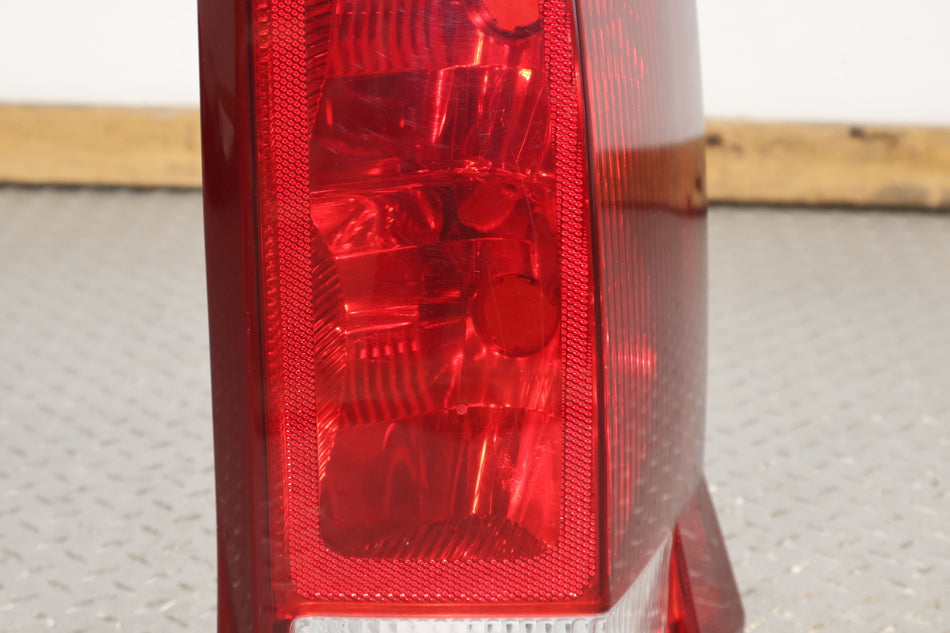 2005 Cadillac Escalade ESV- Right Tail Light