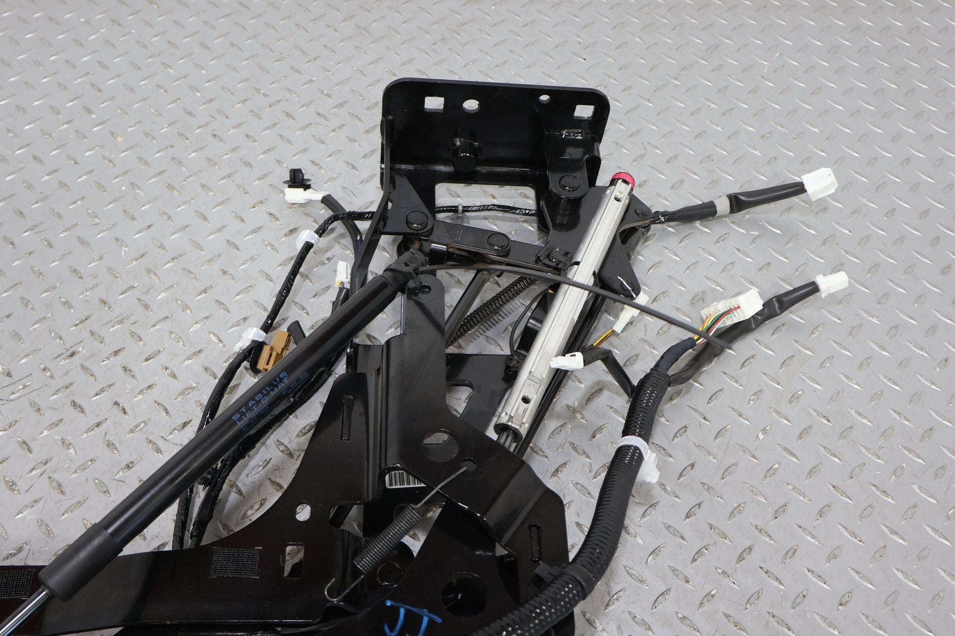 09-13 Infiniti G37 Convertible Rear Left LH Trunk Deck Lid Hinge (Tested)