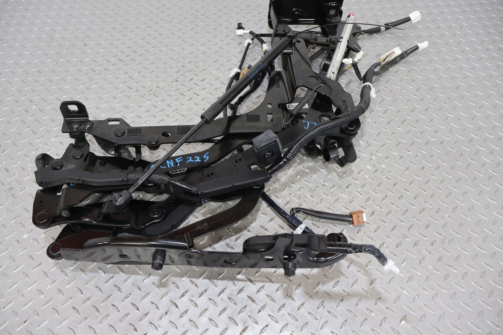 09-13 Infiniti G37 Convertible Rear Left LH Trunk Deck Lid Hinge (Tested)