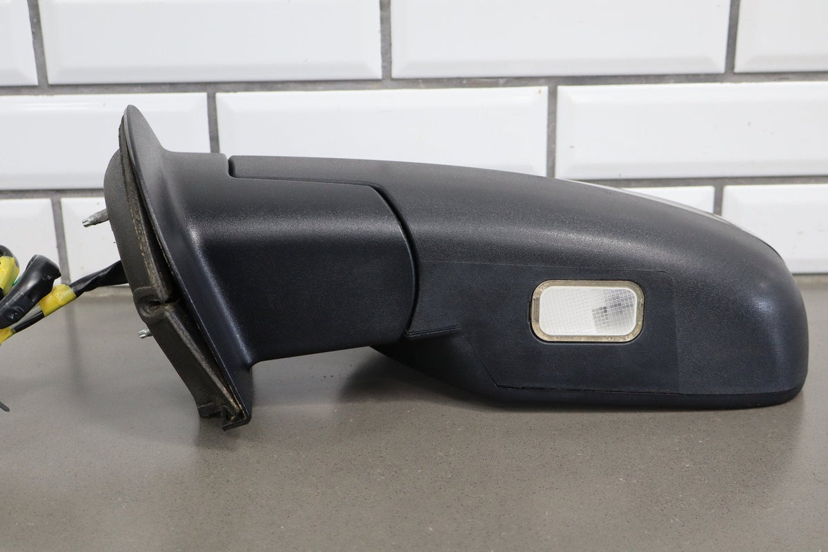 09-14 Chevrolet Tahoe Suburban Yukon Left Door Mirror Power Fold/Signal OEM