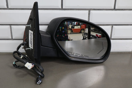 09-14 Chevrolet Tahoe Suburban Yukon Right Door Mirror Power Fold/Signal OEM