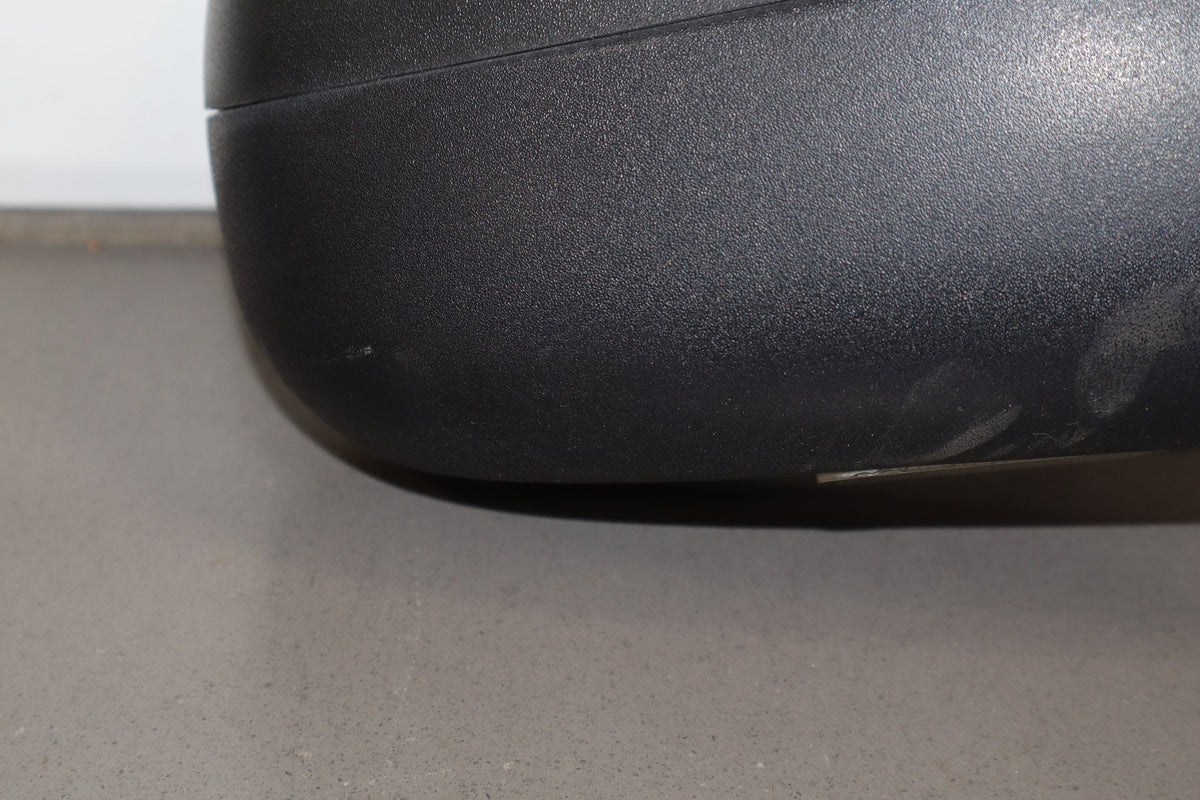 09-14 Chevrolet Tahoe Suburban Yukon Right Door Mirror Power Fold/Signal OEM