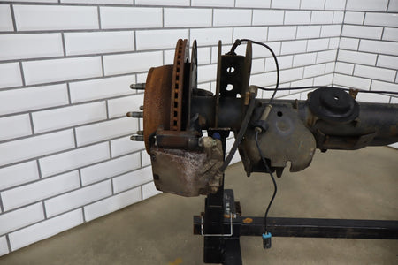 09-14 Chevrolet Tahoe/Suburban/Yukon Rear Axle Assembly 3.42 G80 Limited Slip