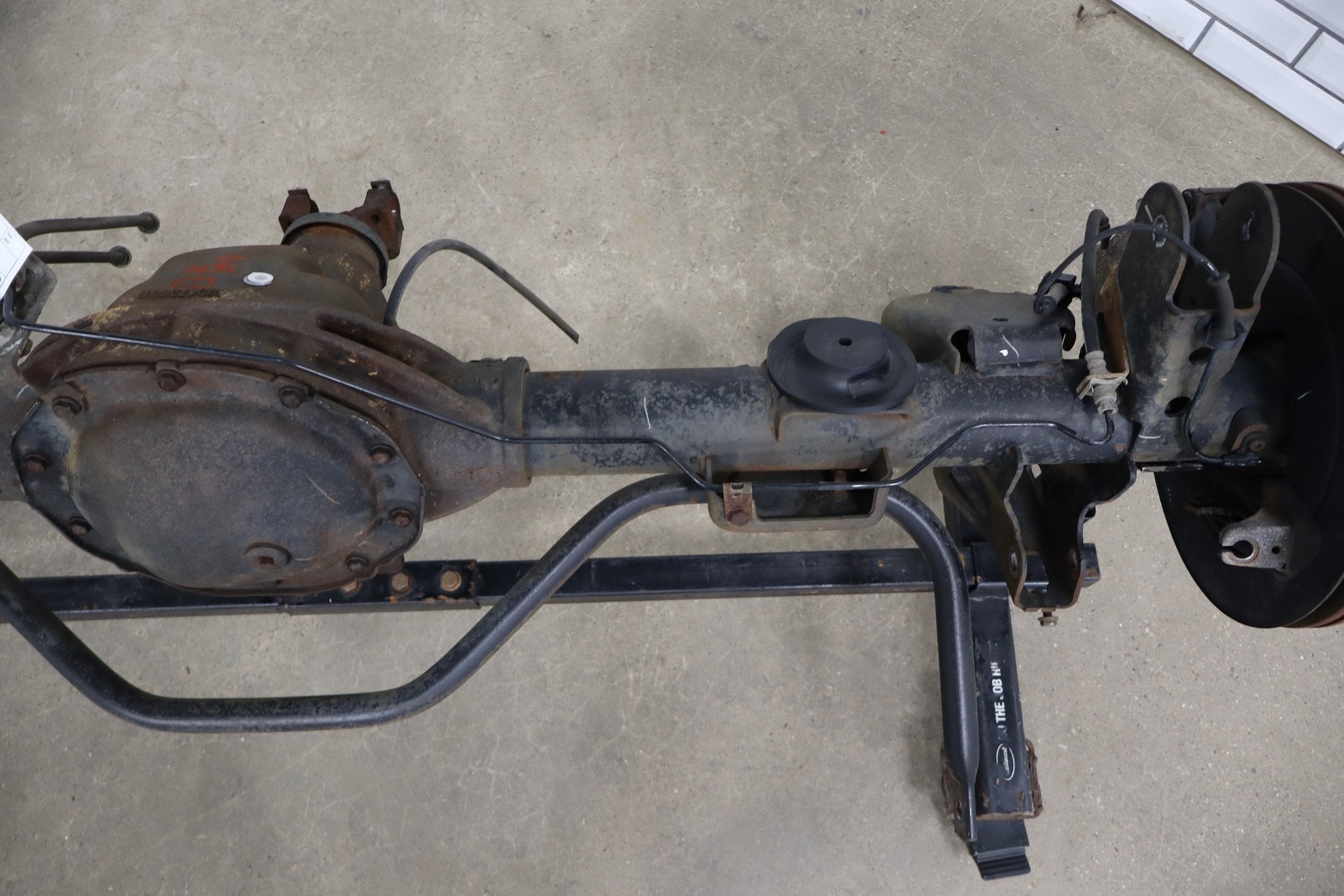 09-14 Chevrolet Tahoe/Suburban/Yukon Rear Axle Assembly 3.42 G80 Limited Slip