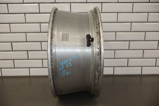 09 - 14 Chevy Suburban 20x8.5 Polished 5 Spoke Wheel/Rim (RCS)