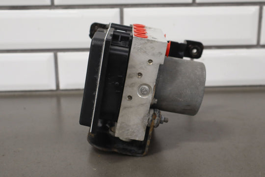 09 - 14 Chevy Suburban GMT900 OEM ABS Pump/Module Assembly