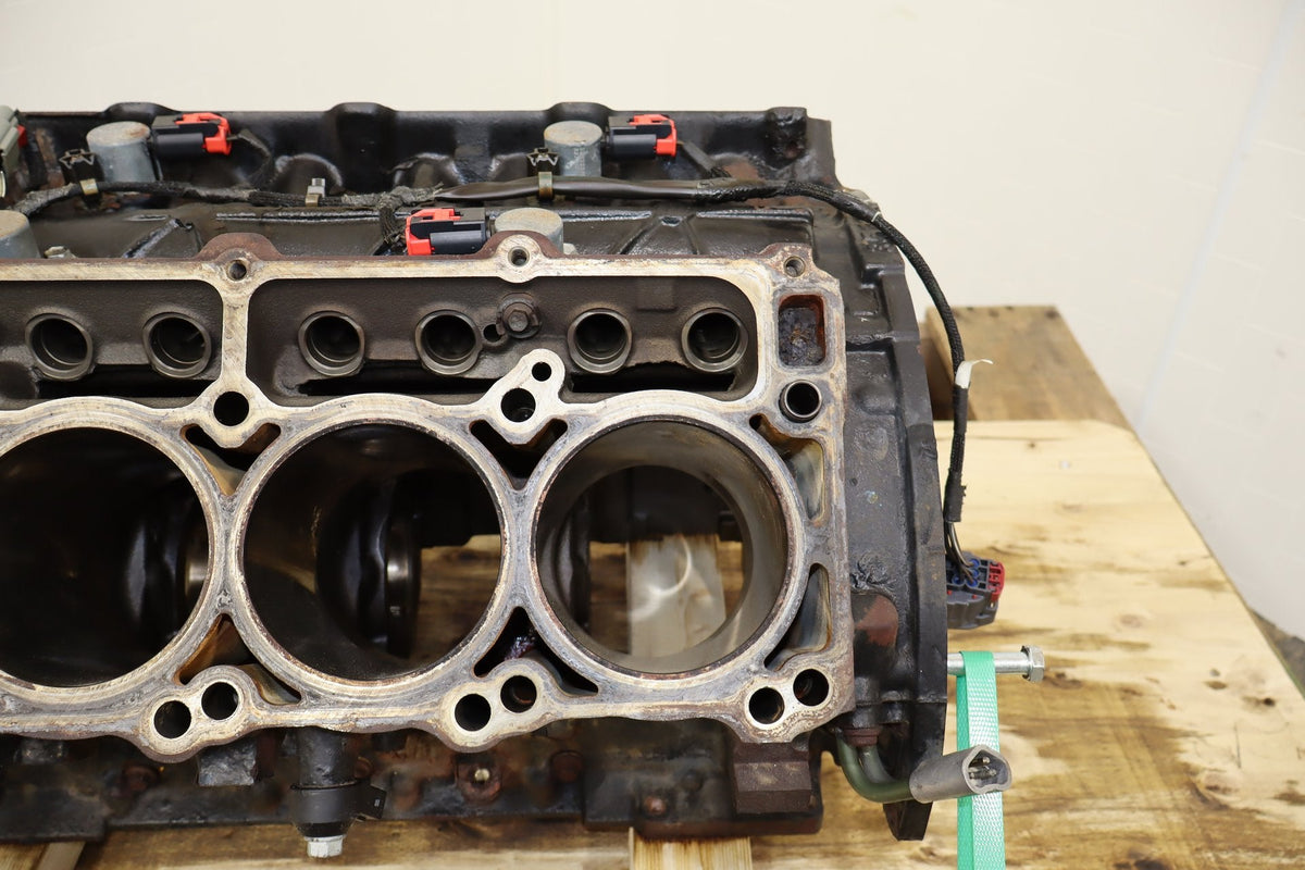 09-14 Dodge Challenger 5.7 Hemi EZH Eagle Bare Engine Block OEM