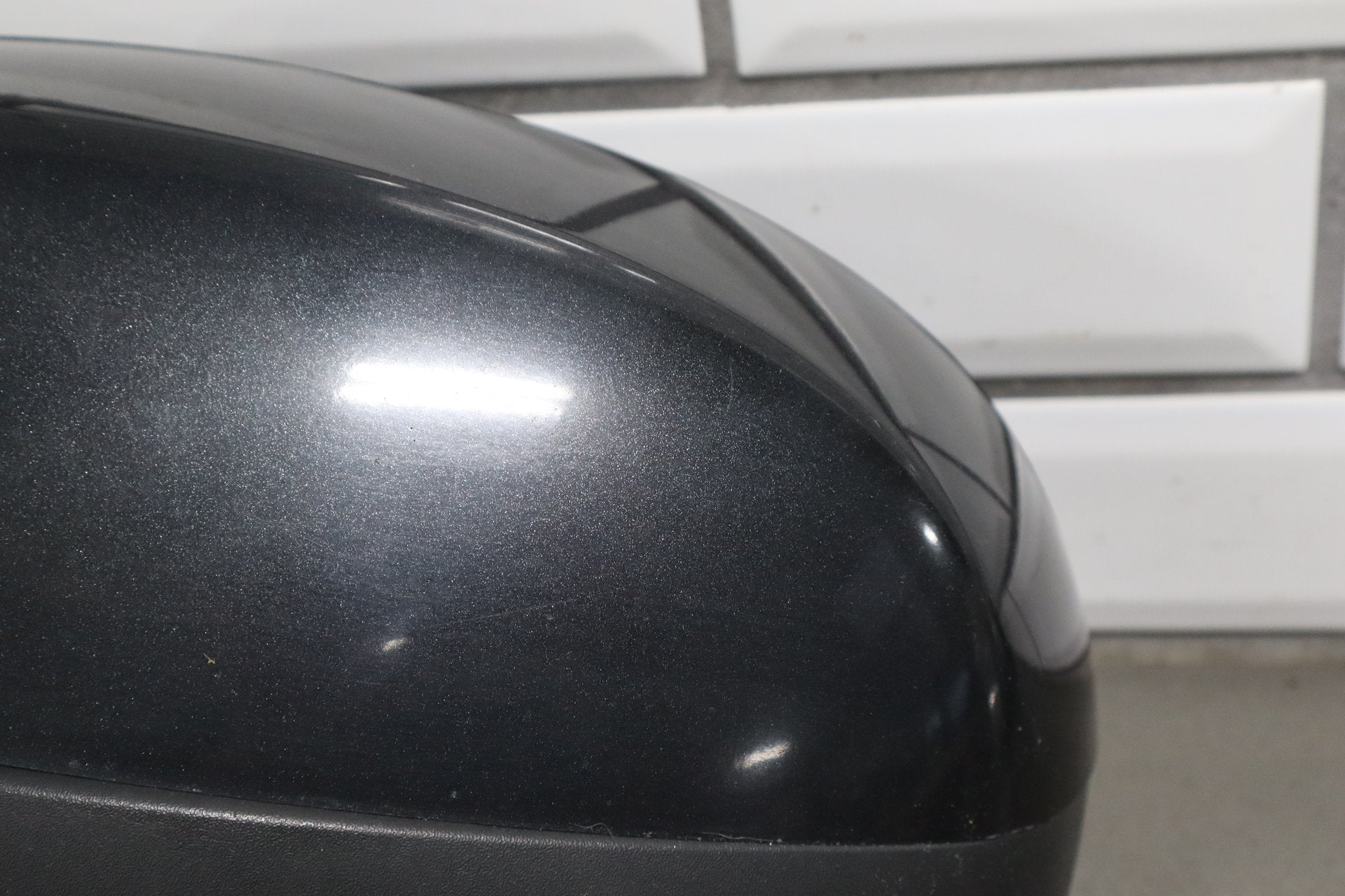 09-14 GMC Yukon Left Door Mirror Carbon Black Power Folding/Signal/Blind