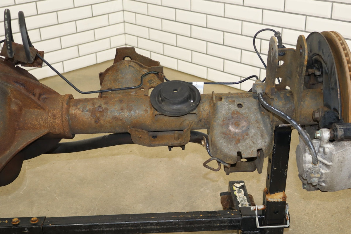 09-14 Tahoe Yukon Rear Axle 3.42 G80 8.5 OEM 20937818