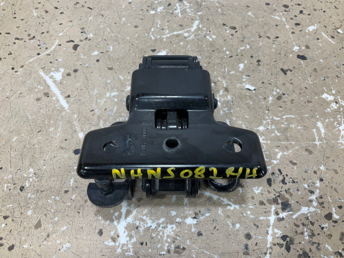 09-17 Nissan 370Z Convertible Top Hinge Left LH Driver Side OEM