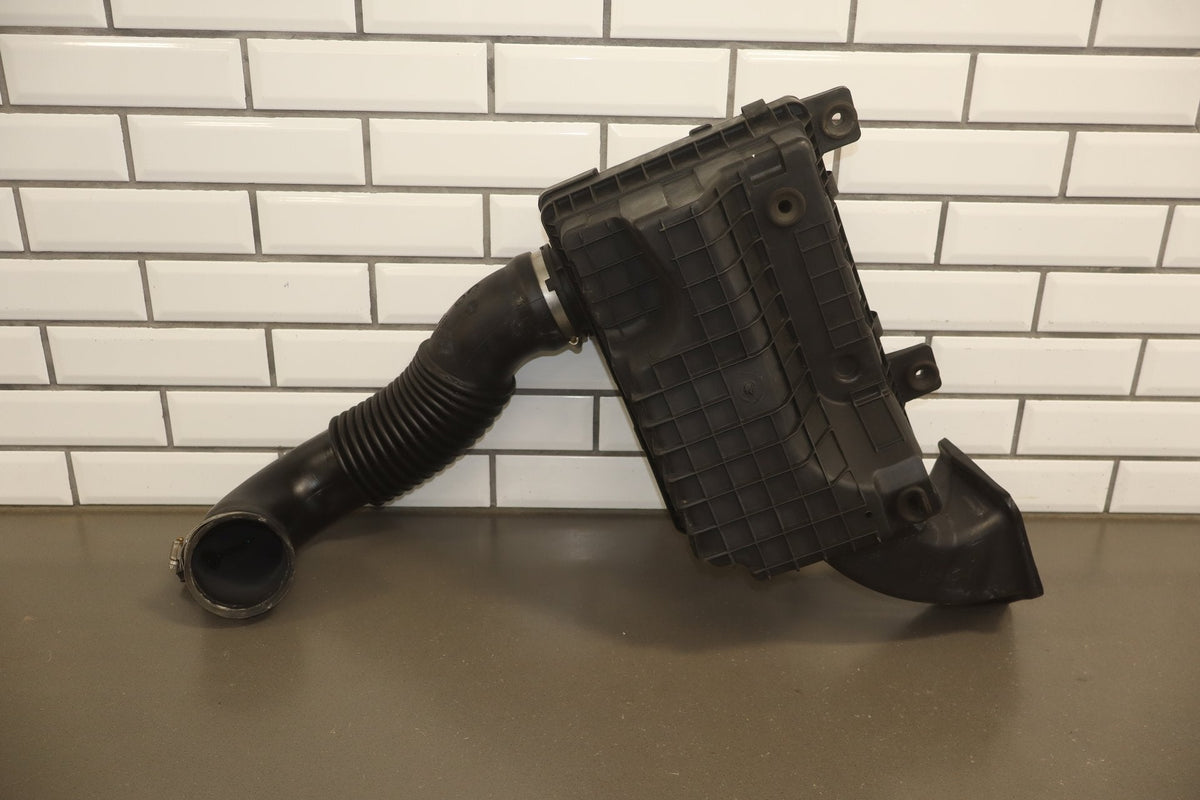 09-18 Ram 1500/ 19-24 Ram Classic 5.7L Hemi V8 Air Cleaner Intake Tube Air Box