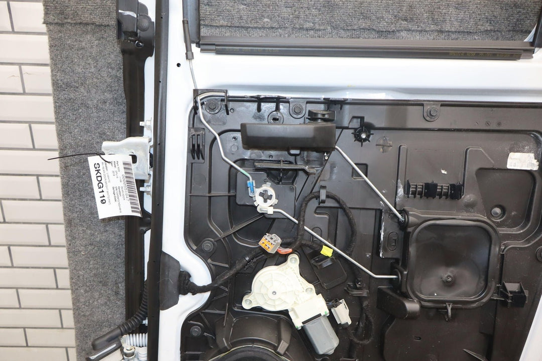 09 - 18 Ram 19 - 24 Ram Classic Quad Cab Right Rear Door (Bright White PW7)