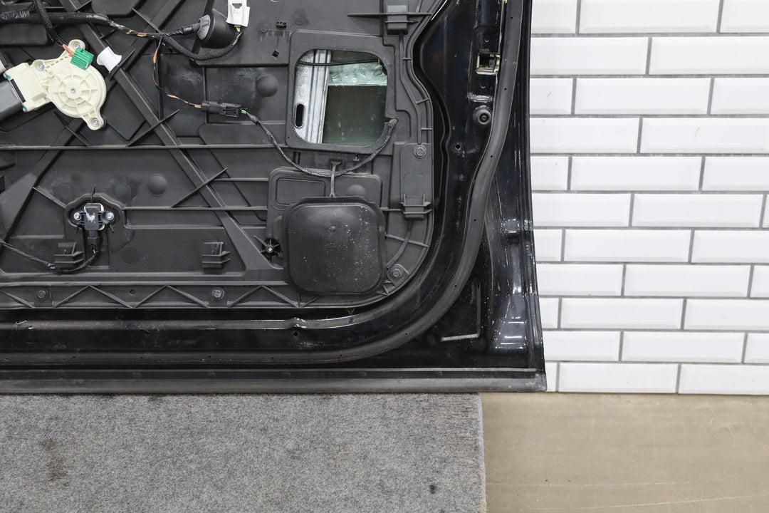 09 - 18 Ram Passenger Right RH Front Door Assembly (Black PX8)