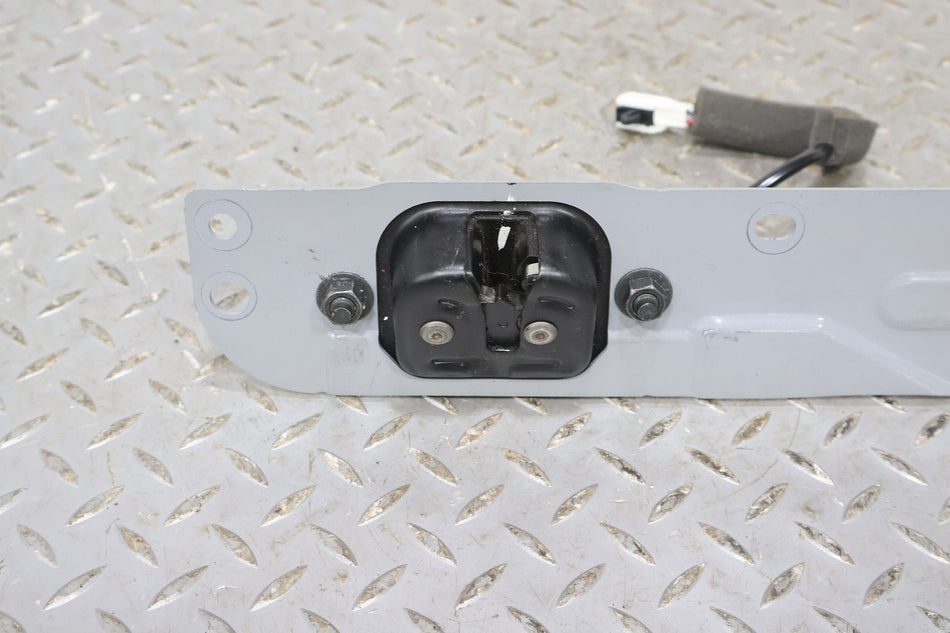 09-20 Nissan 370Z Nismo Coupe Rear Hatch Lock Latch (Tested)
