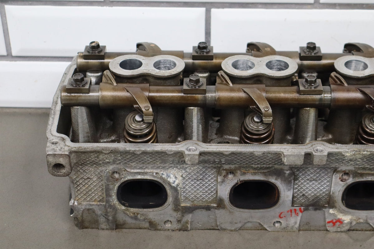 09-23 Dodge Challenger 5.7 Hemi EZH LH Cylinder Head OEM