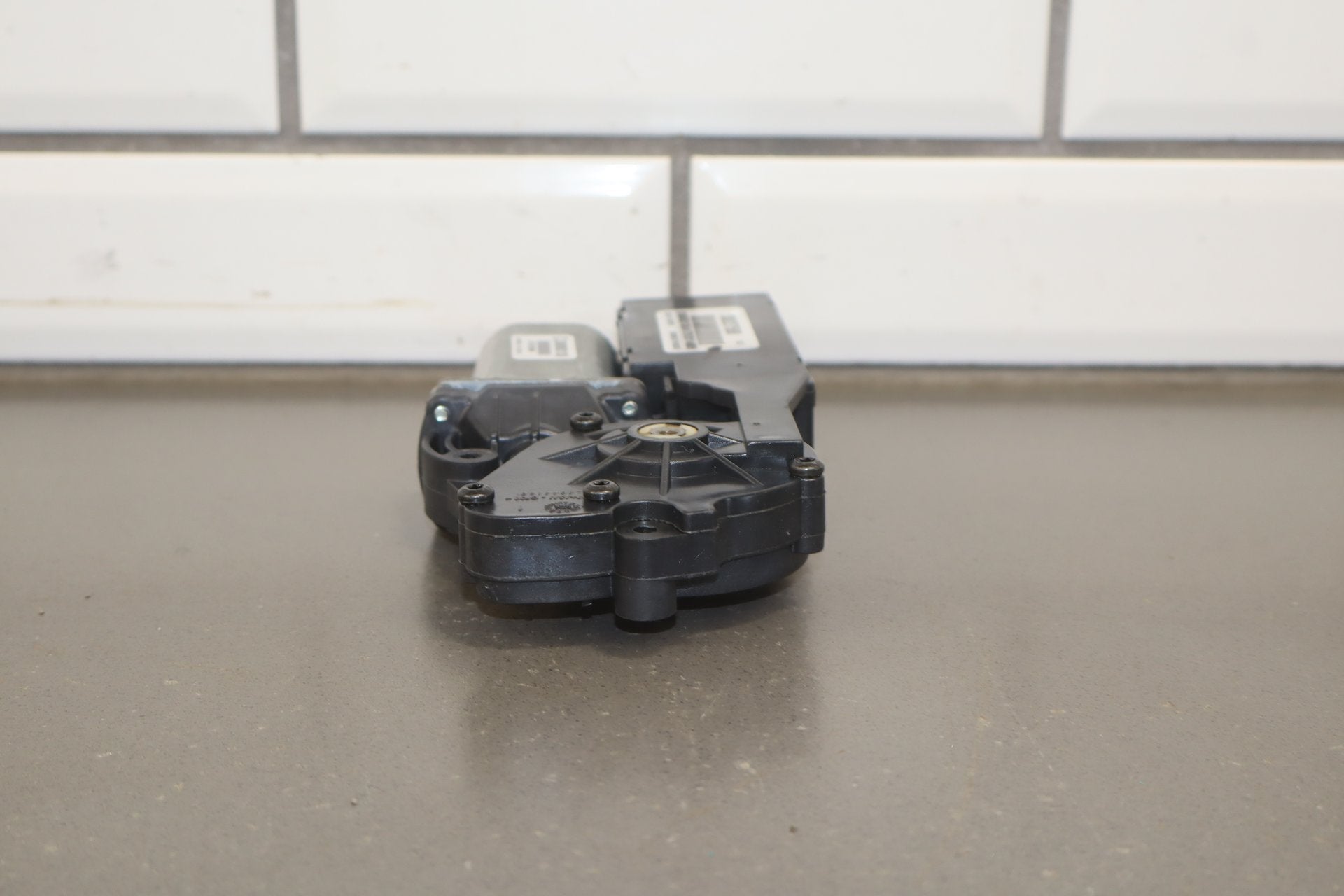 09-25 Dodge Ram 1500 2500 3500 Power Sunroof Sun Roof Electric Motor Assembly