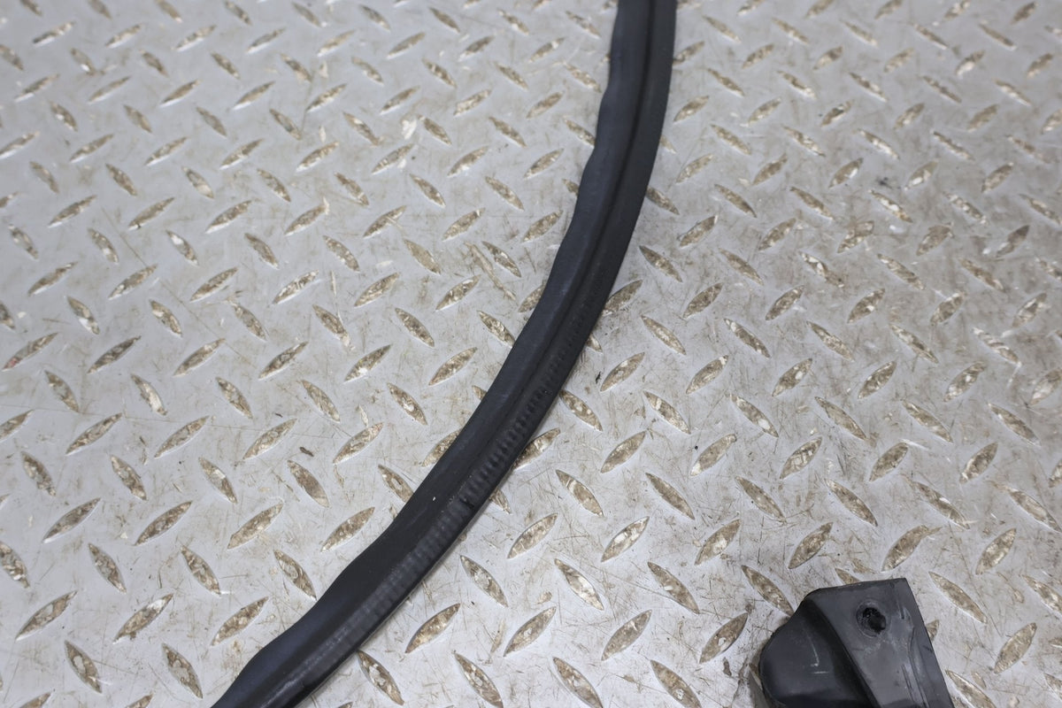 09 Aston Martin V8 Vantage Convertible Boot Cover Weather Stripping Gasket Seal