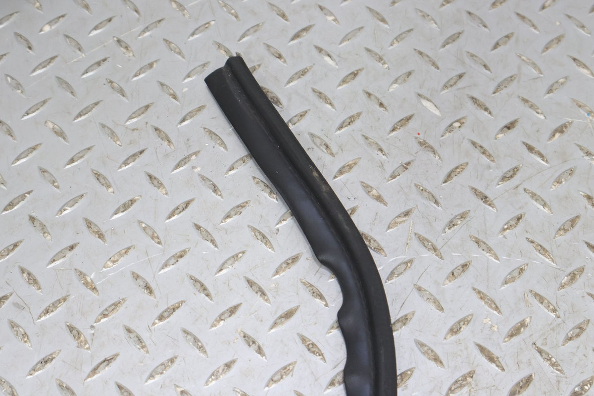 09 Aston Martin V8 Vantage Convertible Boot Cover Weather Stripping Gasket Seal