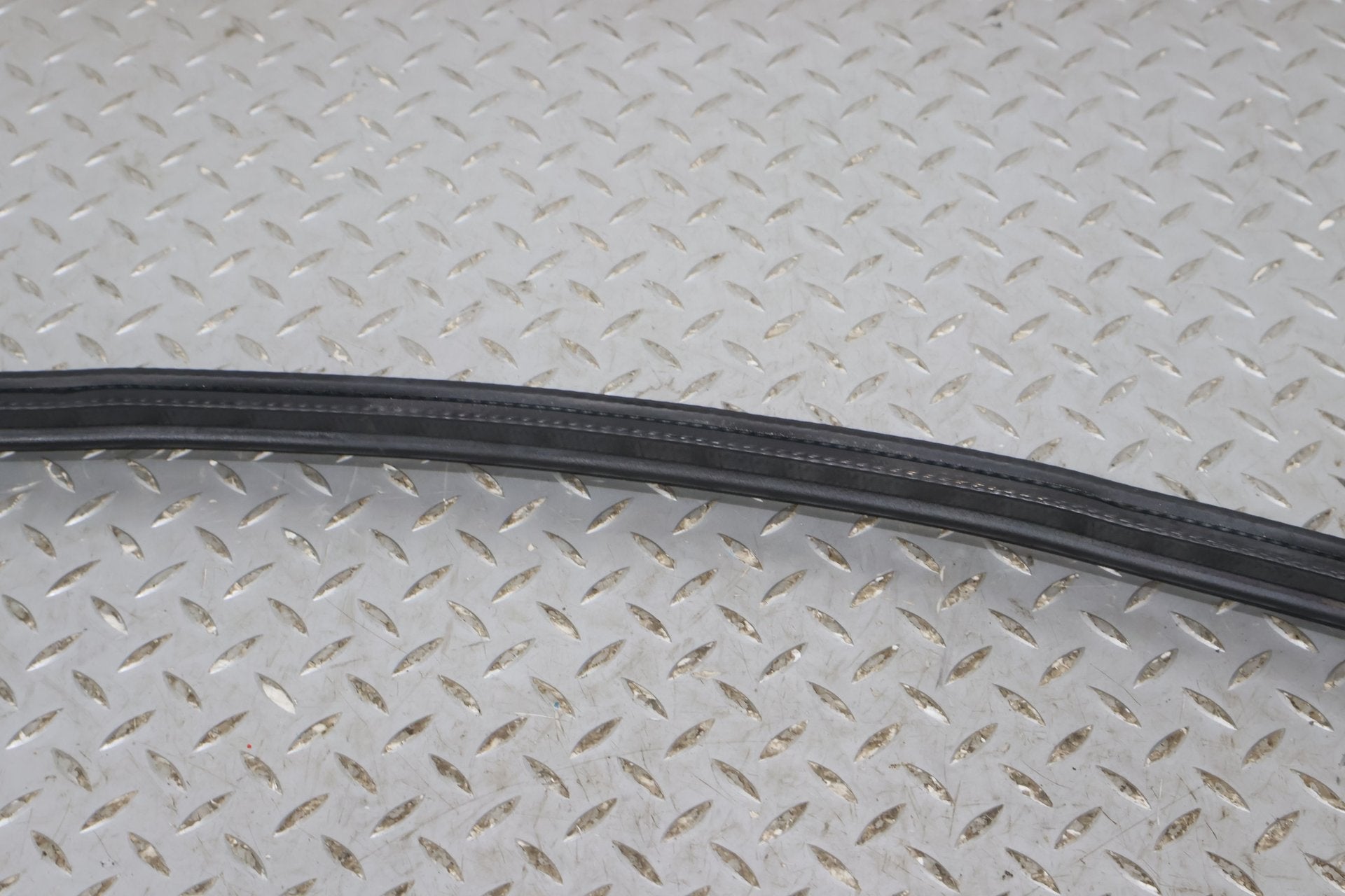 09 Aston Martin V8 Vantage Convertible Boot Cover Weather Stripping Gasket Seal