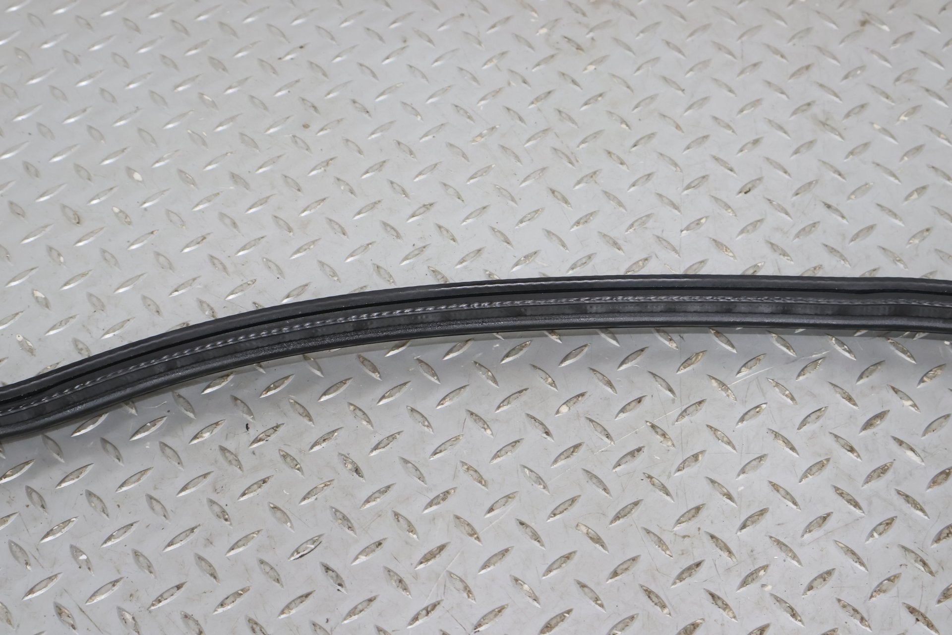 09 Aston Martin V8 Vantage Convertible Boot Cover Weather Stripping Gasket Seal