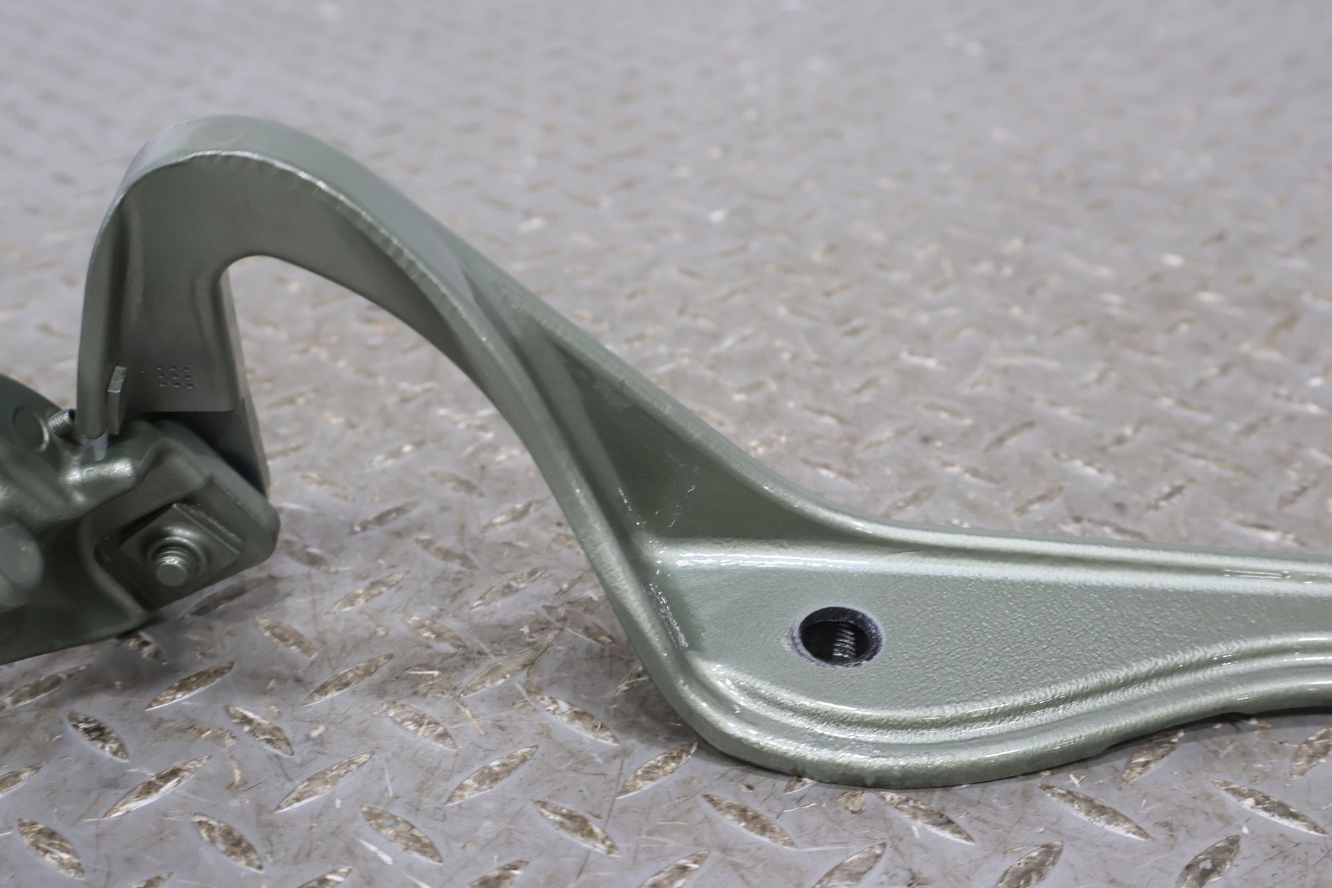 09 Aston Martin V8 Vantage Pair Convertible Deck Lid Hinges (California Sage)
