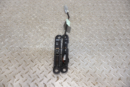 09 Aston Martin V8 Vantage Pair LH&RH Convertible Top Latches (Windshield Mount)