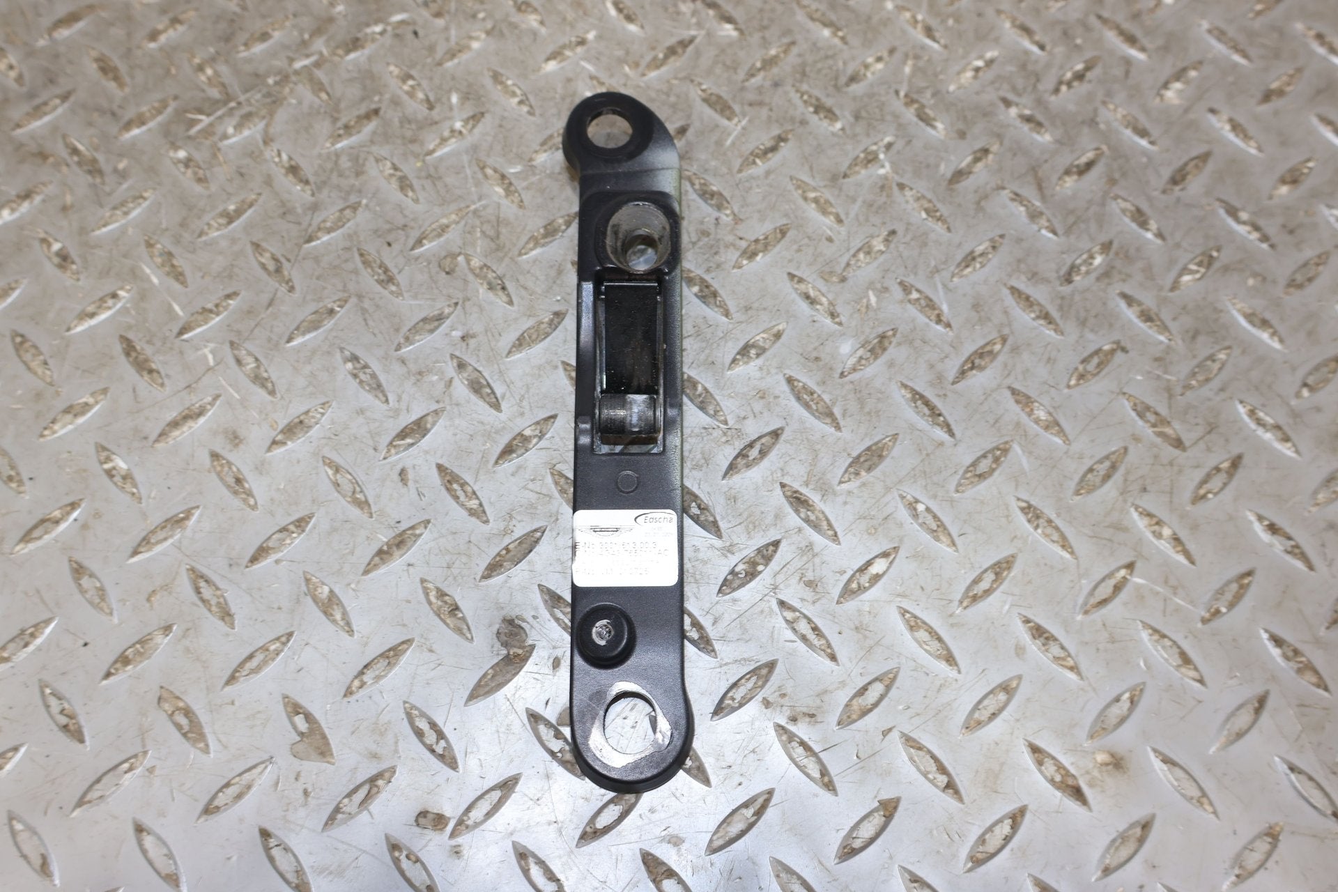 09 Aston Martin V8 Vantage Pair LH&RH Convertible Top Latches (Windshield Mount)