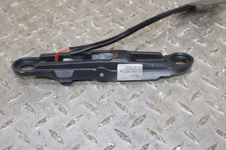 09 Aston Martin V8 Vantage Pair LH&RH Convertible Top Latches (Windshield Mount)
