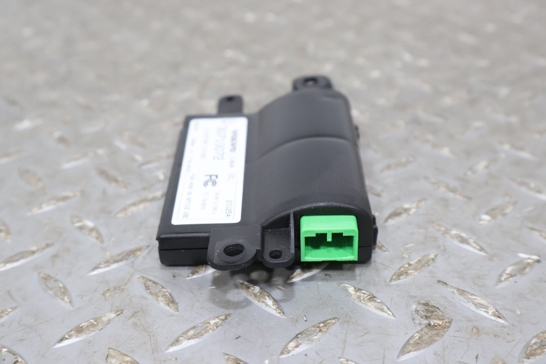 09 Aston Martin V8 Vantage Remote Control Key System Receiver (30710072) OEM