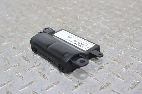 09 Aston Martin V8 Vantage Remote Control Key System Receiver (30710072) OEM
