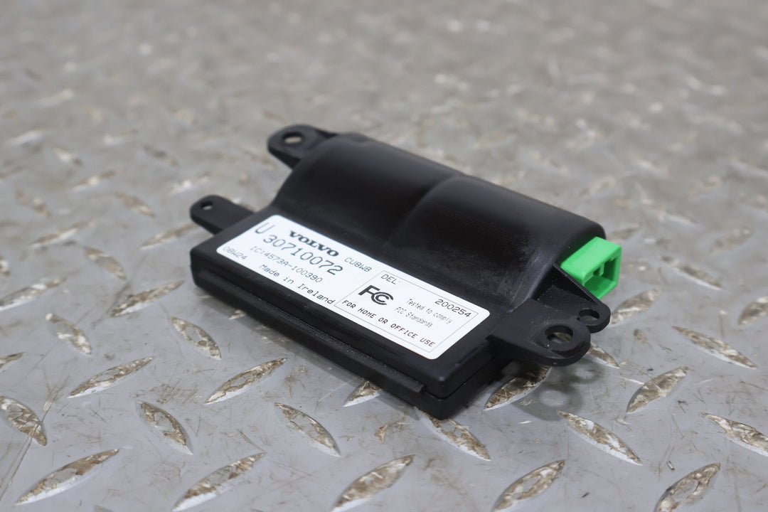 09 Aston Martin V8 Vantage Remote Control Key System Receiver (30710072) OEM