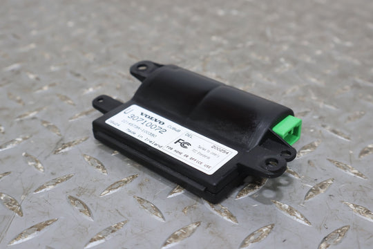 09 Aston Martin V8 Vantage Remote Control Key System Receiver (30710072) OEM