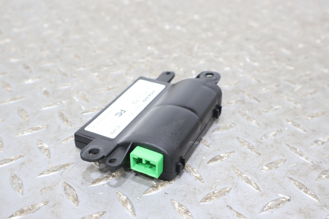 09 Aston Martin V8 Vantage Remote Control Key System Receiver (30710072) OEM