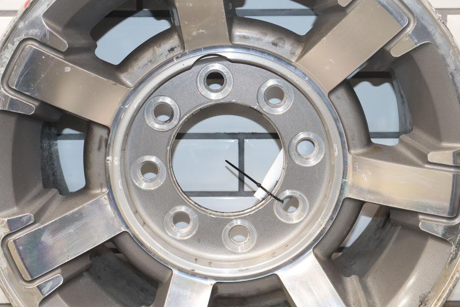 2008 Hummer H2- Wheel
