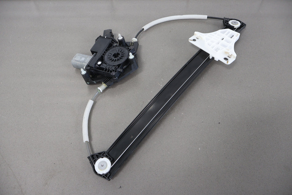 2023 Fisker Ocean One Rear Right RH Door Window Regulator W/ Motor (Tested)