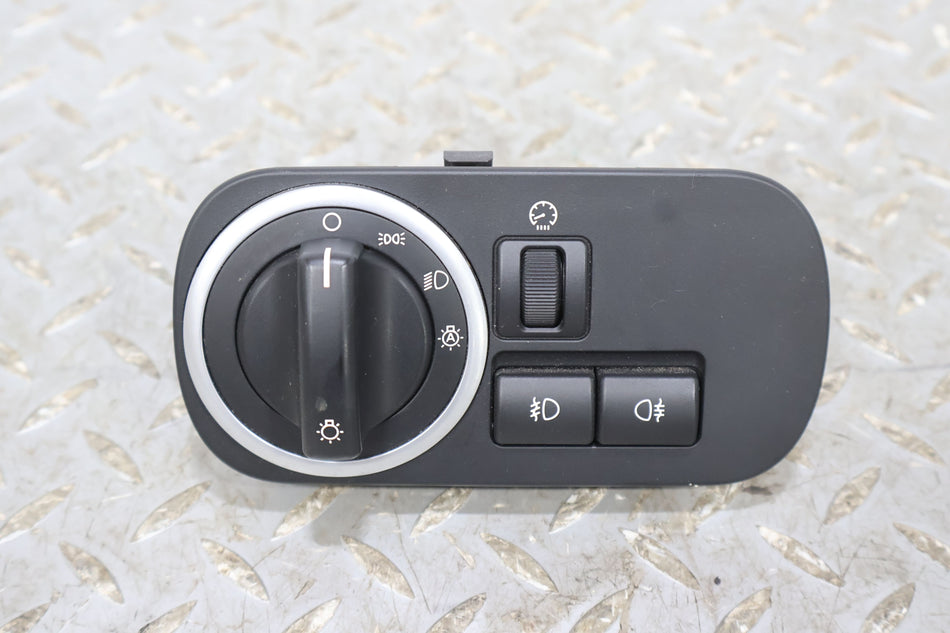 2010 Land Rover Range Rover Sport- Headlight Switch