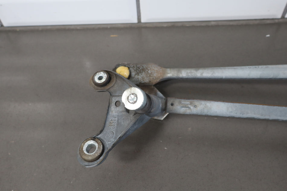 2006 Ford F-250 Super Duty- Front Wiper Motor